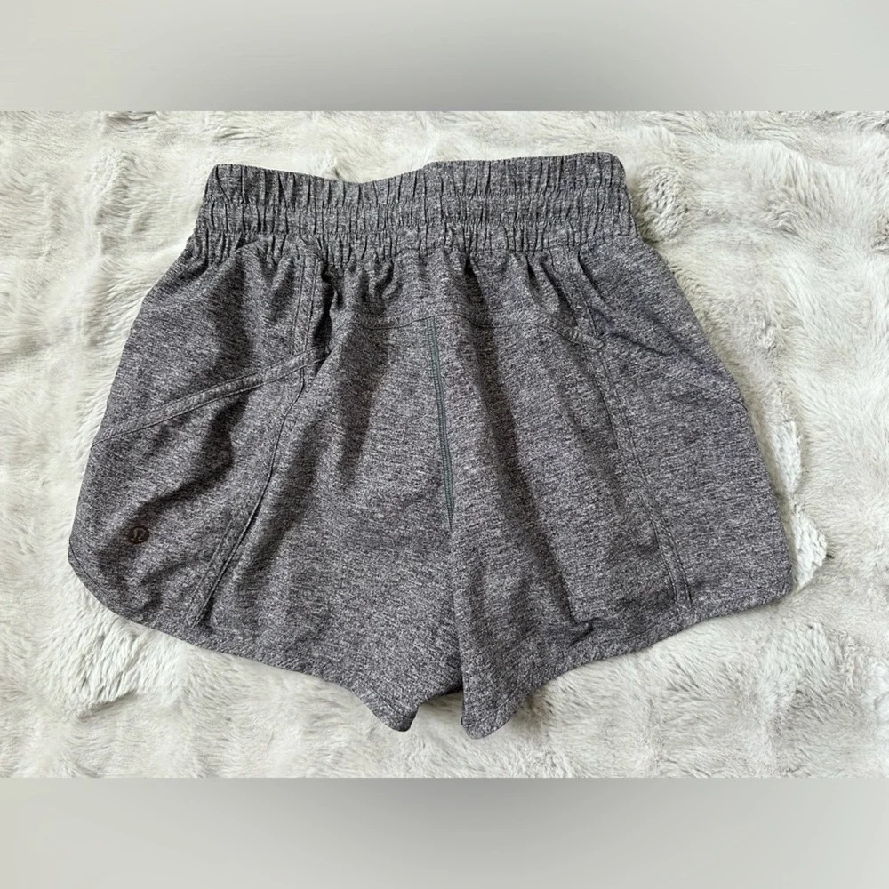 Lululemon Athletica Gray Athletic Shorts with Elastic Waistband - Picture 6 of 9